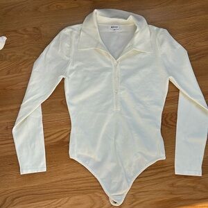 NEVER WORN | NEED Supply Co white/cream bodysuit | Size M